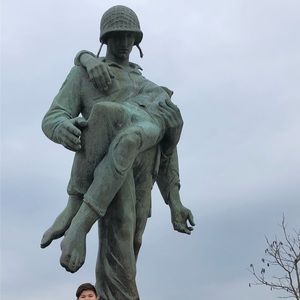 Meet your Posher, Eduardo